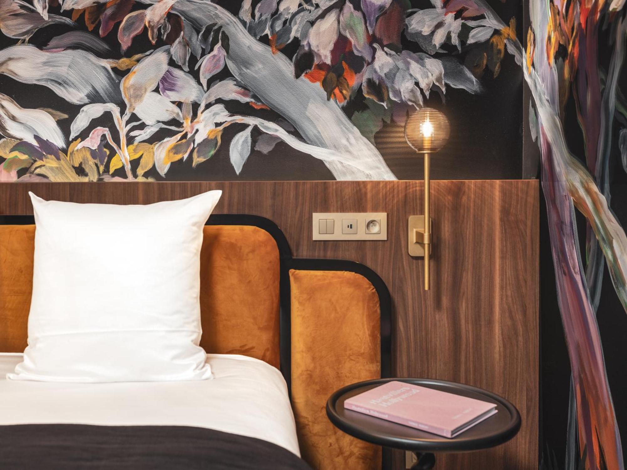 Billie - Reopening Summer 2024 Hotel Nantes